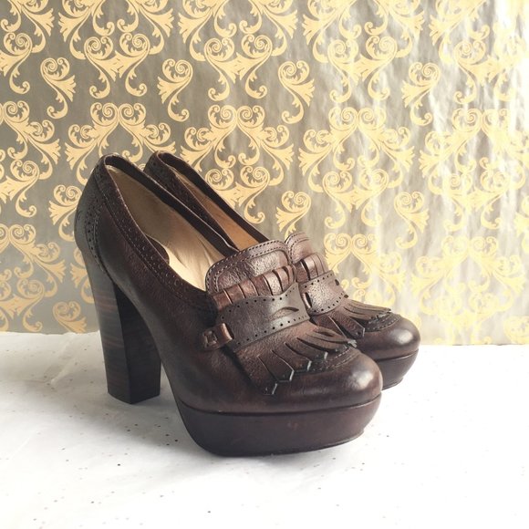 Frye Naiya Kiltie Brown Plaform Loafer - Size 7.5